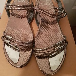 Stuart Weitzman pewter size 9 1/2 sandals
